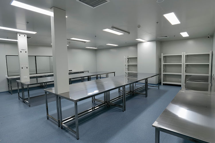 1656489701771474.jpg 不銹鋼實(shí)驗(yàn)臺(tái)3.jpg